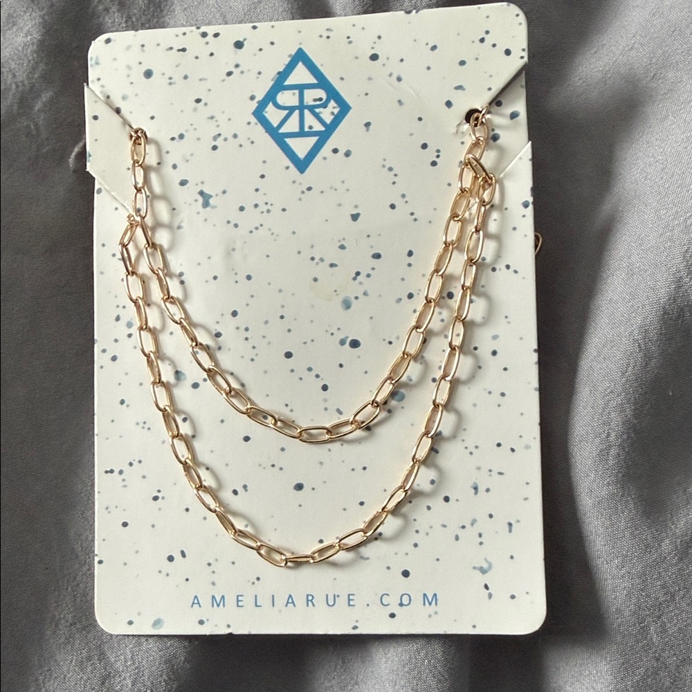 New Amelia Rue Gold Chain Necklace